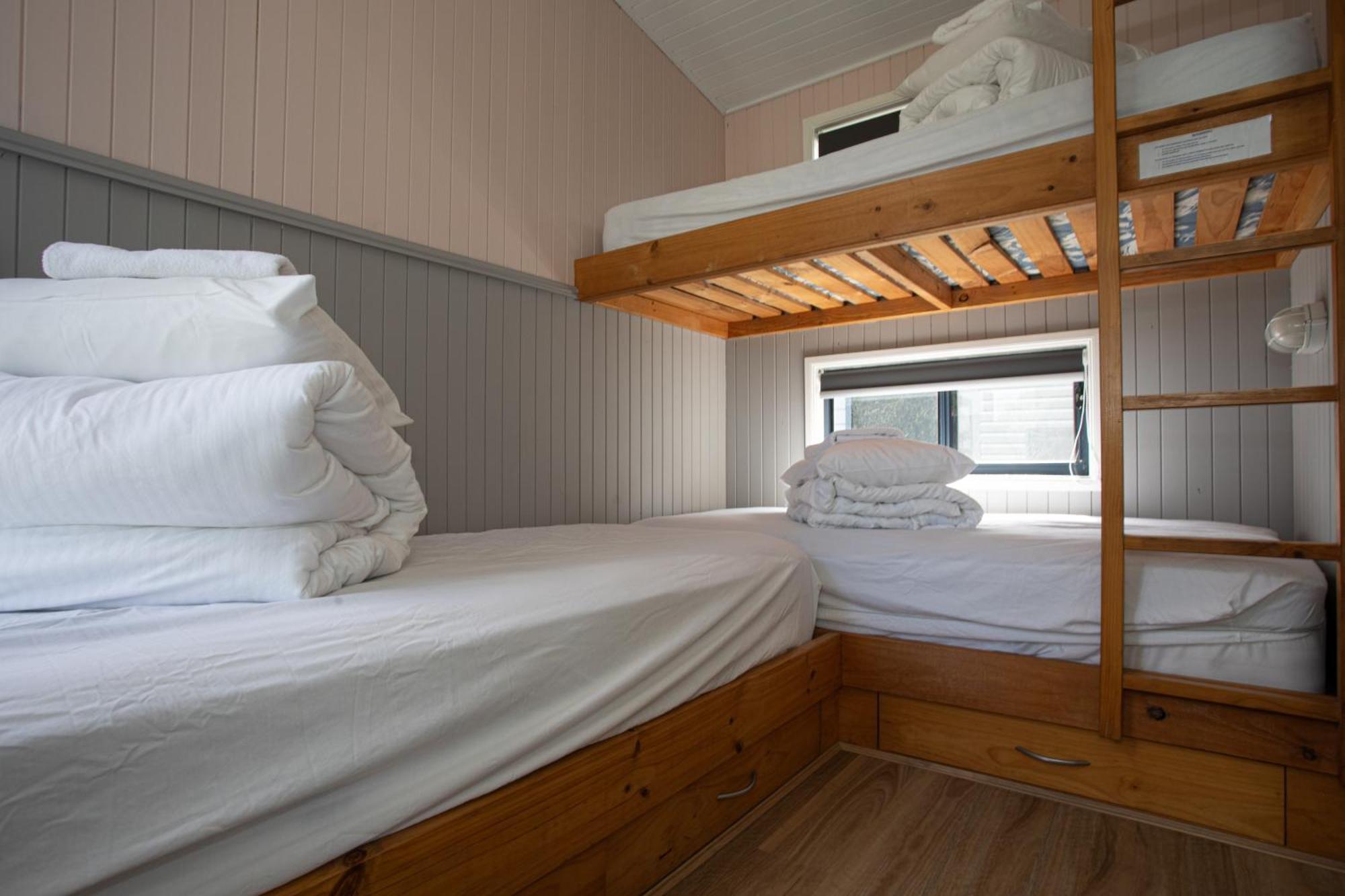 South Coast Retreat Hotel Greenwell Point ภายนอก รูปภาพ